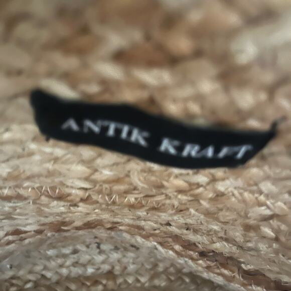 Antik Kraft Pallavi jute bohemian tote - Picture 8 of 13